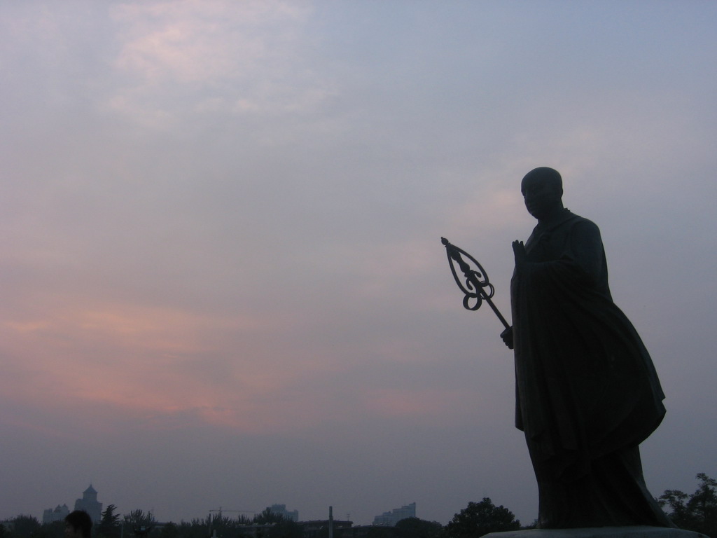 大慈恩寺的玄奘法師雕像(網上圖片:維基百科,閱覽授權條款)