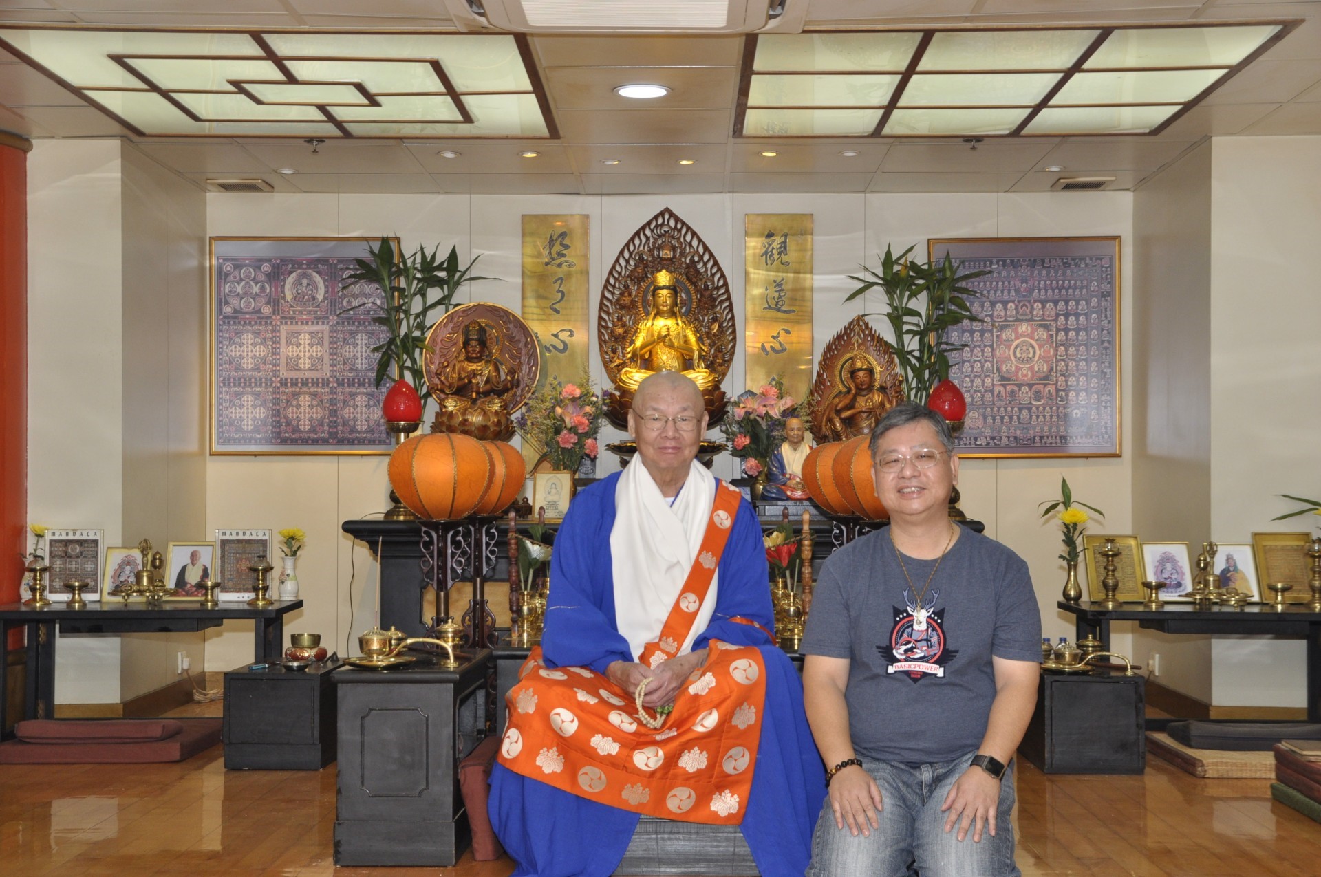 黎博士皈依真言宗光明流徹鴻法師