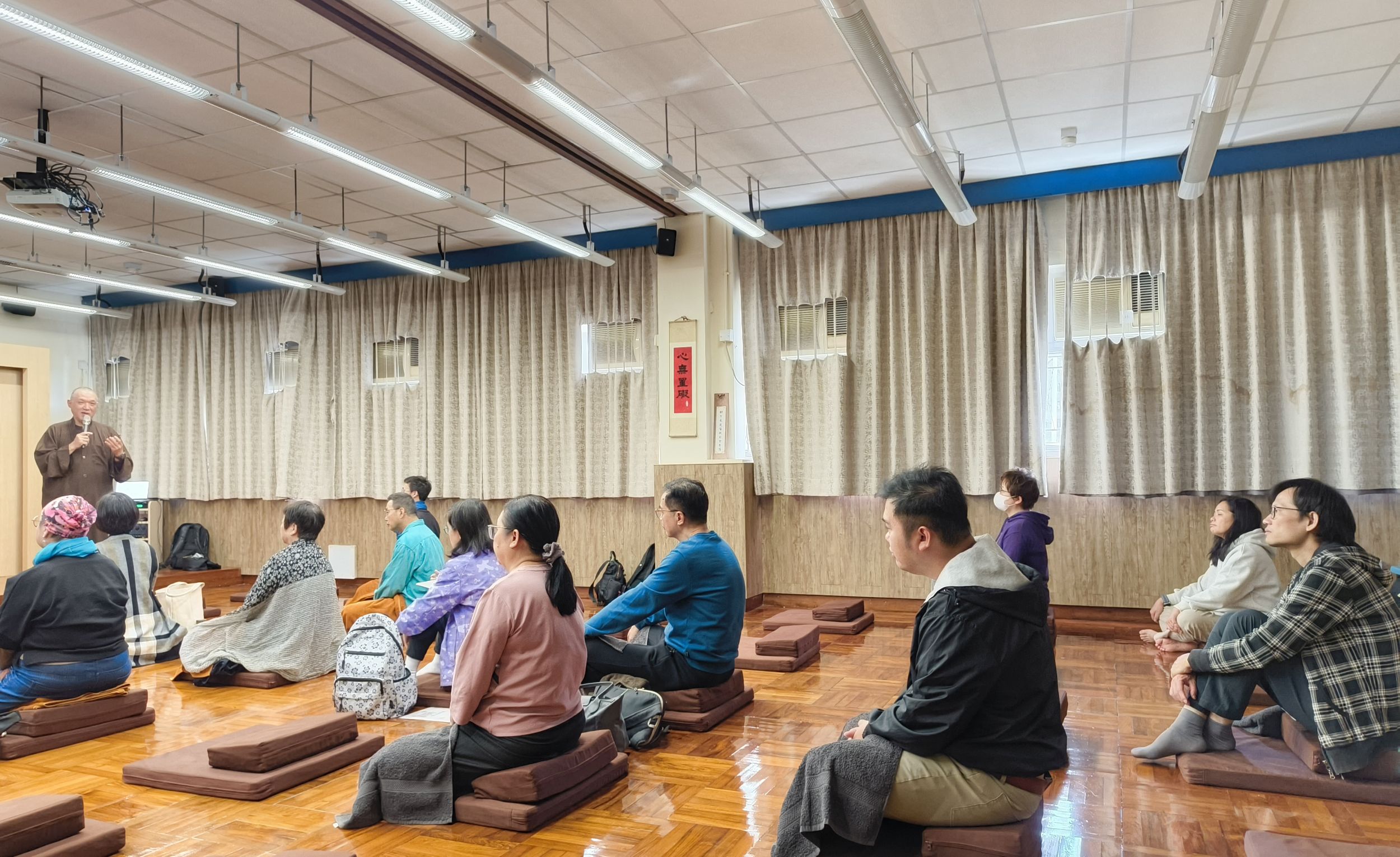 社區禪修班每堂課都有新學員加入。（攝於2025.11.22）