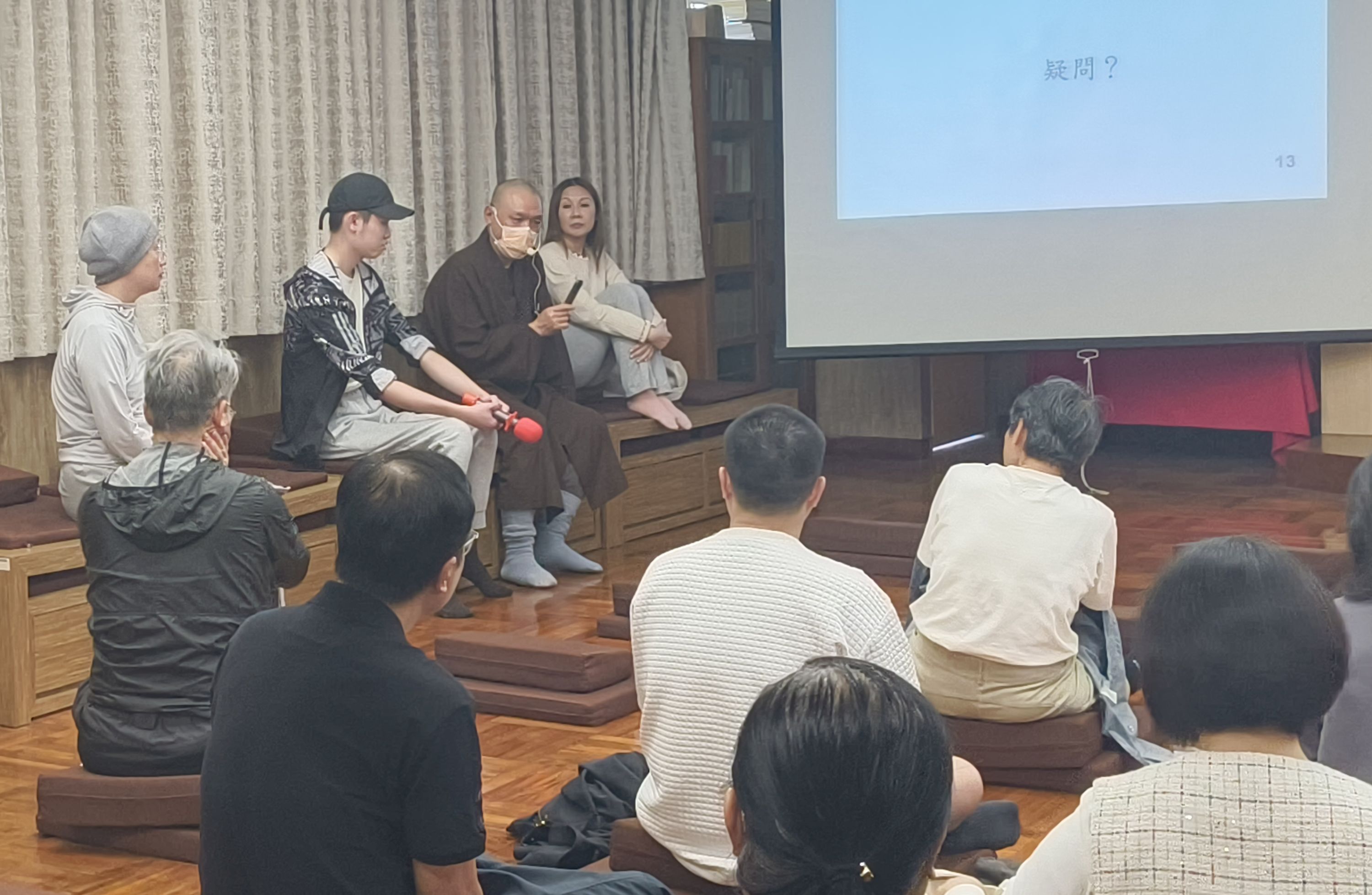 學員聚精會神上課，學習氣氛濃厚。（攝於2025.12.20）