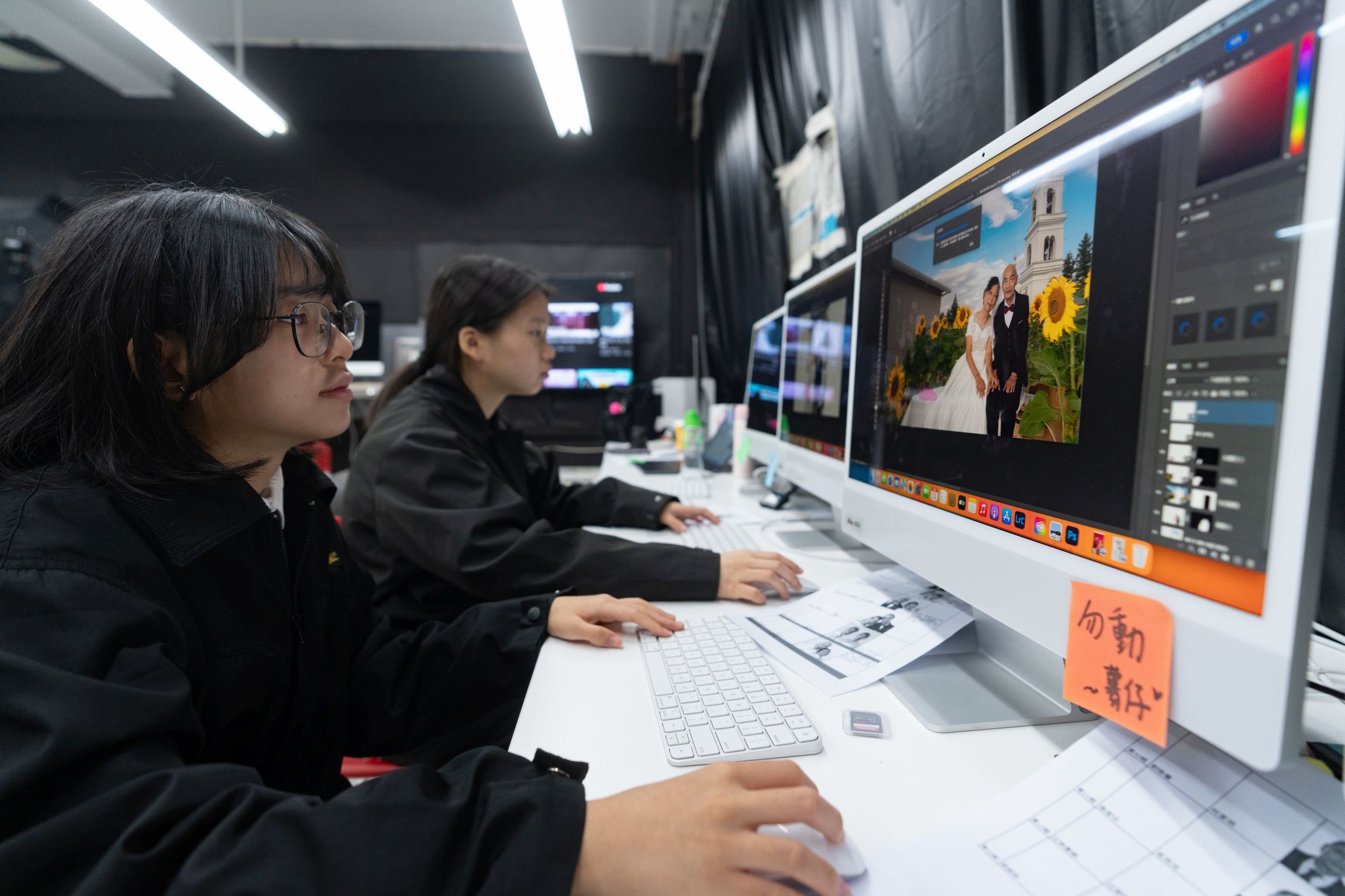 學生用人工智能技術將背景轉為長者心願地方