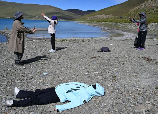 在世界屋脊修習正念（八）